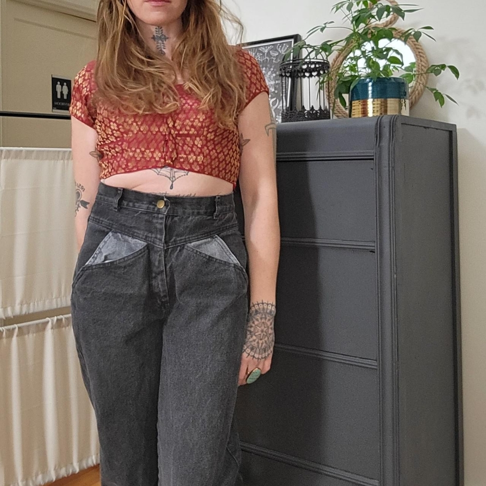 vintage denim high waisted jeans!